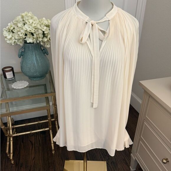 Tory Burch Meryl Ivory Pleated Bow Neckline
Chiffon Long Sleeve Blouse-jj16 - Picture 3 of 9